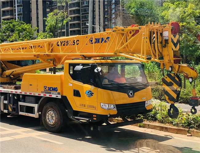 洪湖市大件设备吊装租赁吊车